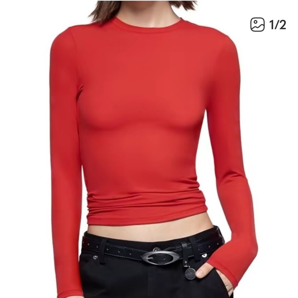 Women's Red Long Sleeve Top